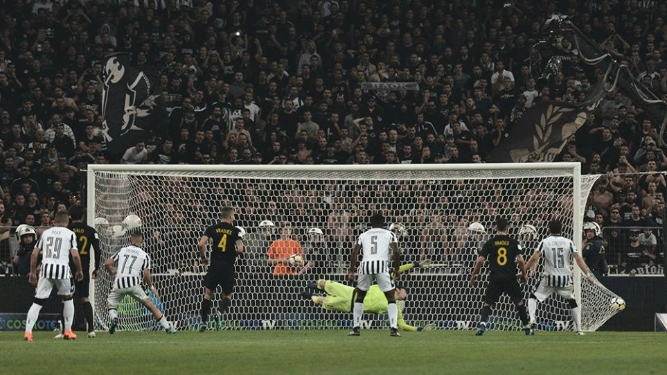 ΕΚΤΑΚΤΟ – Ο «δικέφαλος του Βορρά» σηκώνει την κούπα – Το «παστέλωσαν» Βιεϊρίνια-Πέλκας και 0-2 ο ΠΑΟΚ! Βίντεο